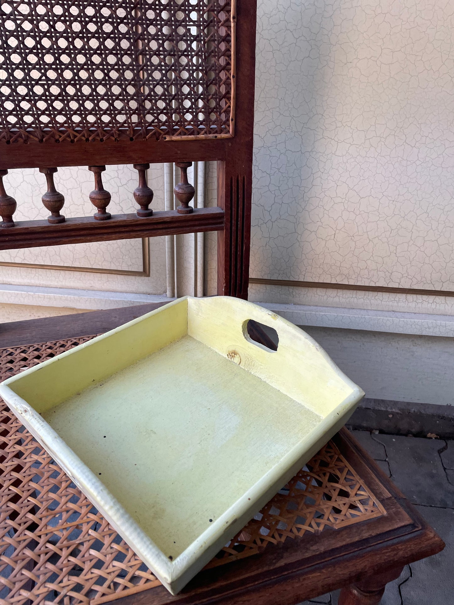 Podnos, drevo, 25x25 cm