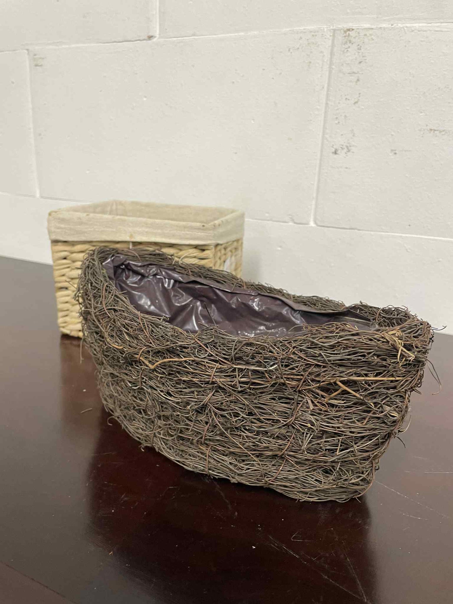 11x28x16 cm Kvetináč