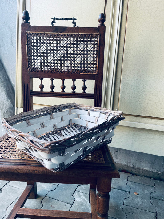 Vypletaný košík, 12x33x26