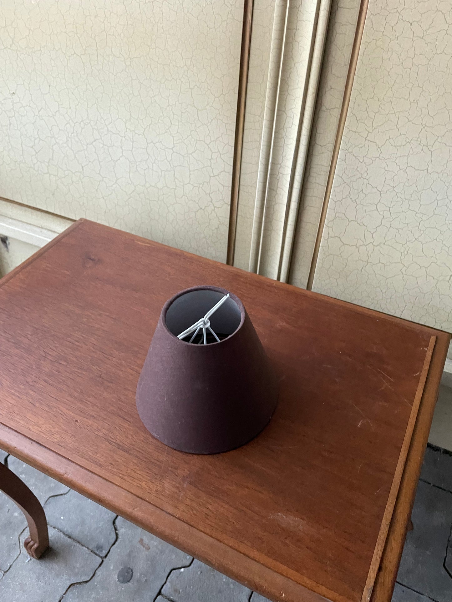 Tienidlo, textília, v 12 cm