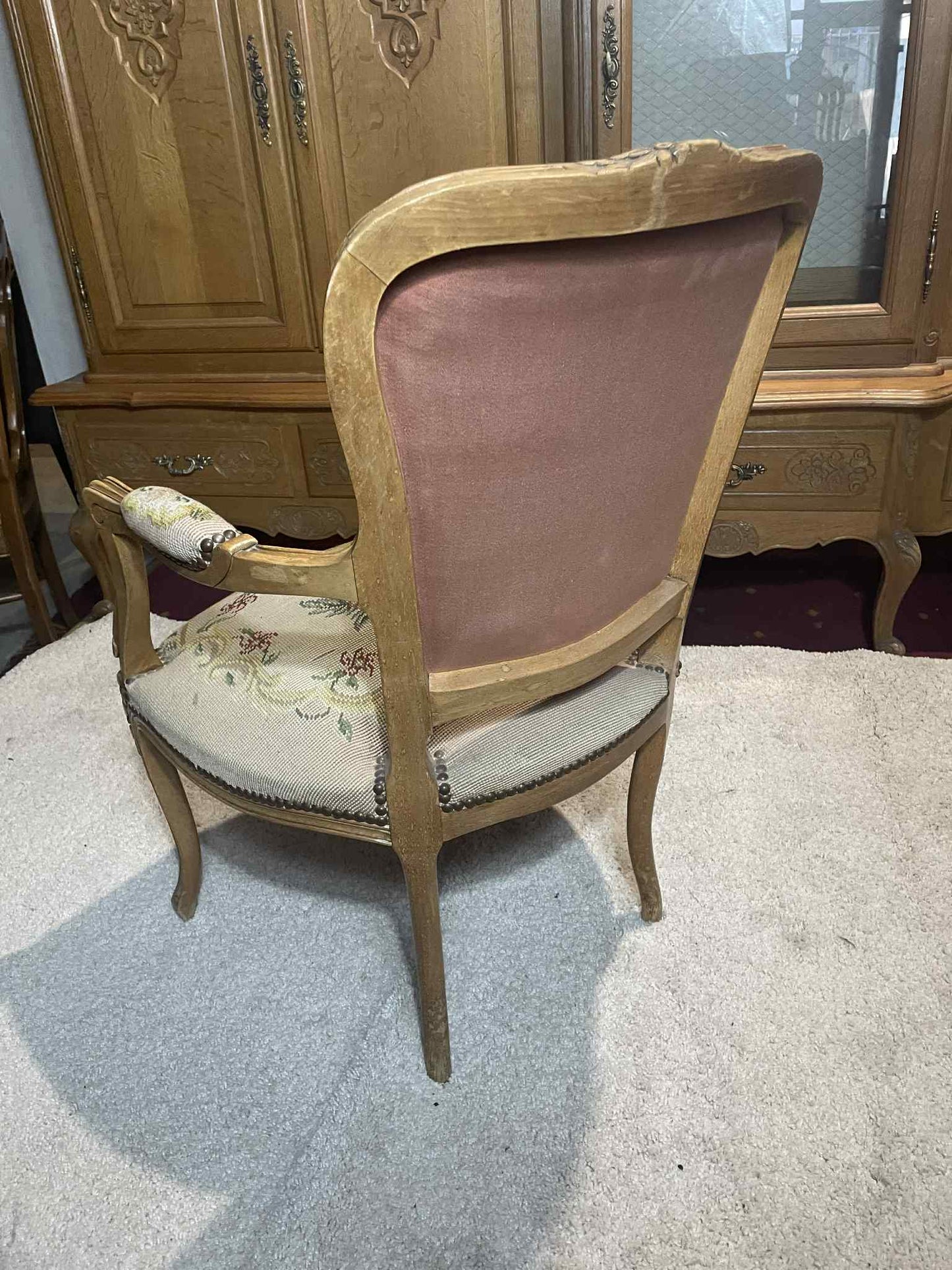 Kreslo, gobelin, masív, 86x56x48 cm, vs 43 cm