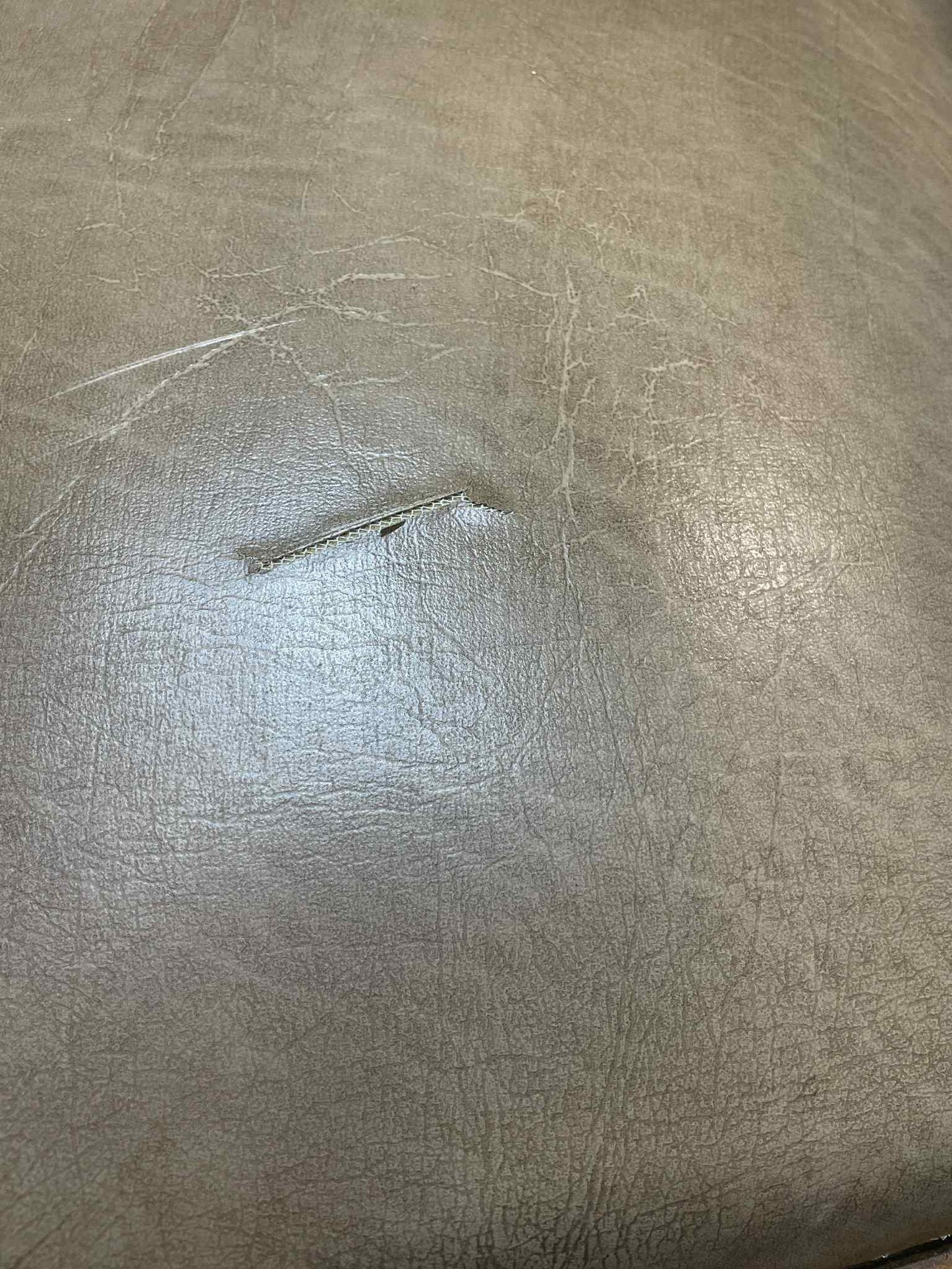 Stoličky masív, koža, stav viď foto, 94x44x41cm, vs 45 cm