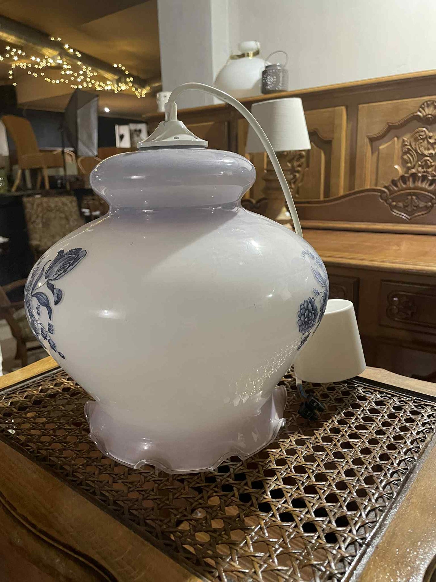 luster, sklo, malovaný, v 29 cm, priemer 30 cm, max dĺžka 60 cm