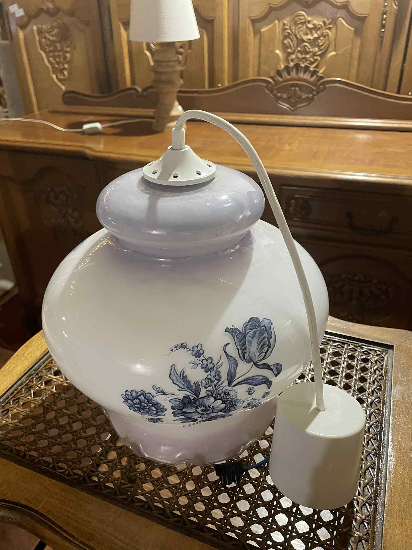 luster, sklo, malovaný, v 29 cm, priemer 30 cm, max dĺžka 60 cm