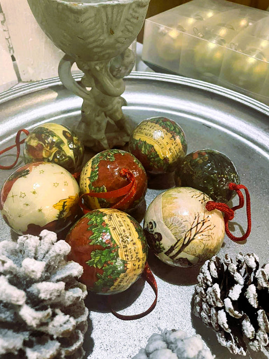 papierové gule, 7 ks, priemer 6 cm