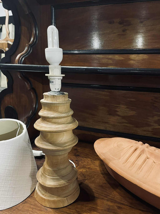 lampa, masiv, v 33 cm x 13 cm