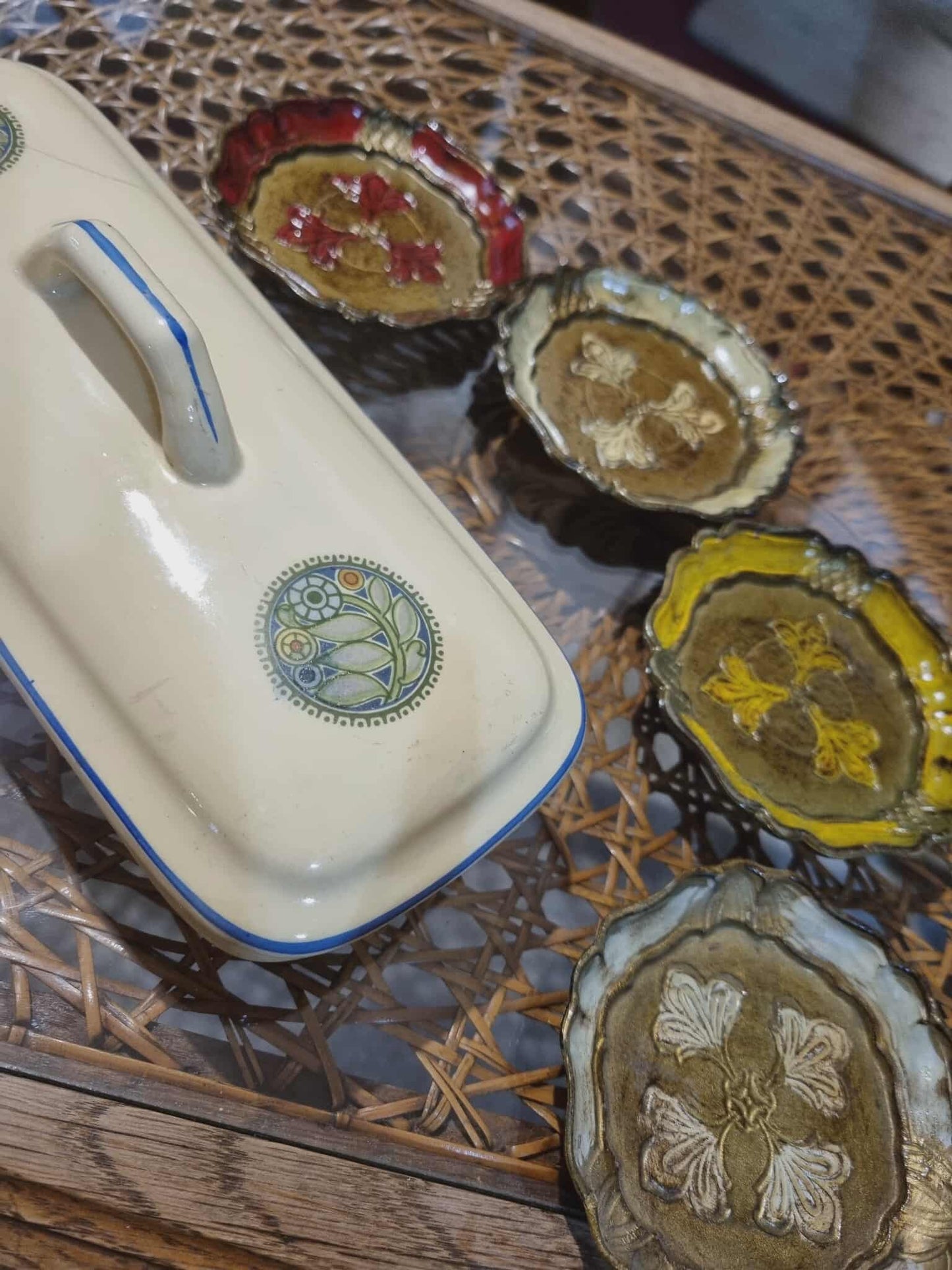 Porcelanova miska a 4x tanierik